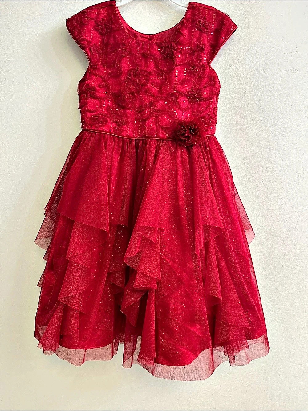 Jona Michelle Girls Red Formal Dress Size 6 Like New